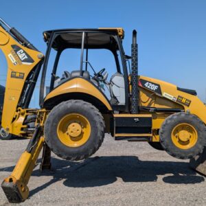 2013 CATERPILLAR 420F 4WD BACKHOE - 3RD VALVE - PRE-DEF - LOW HOURS