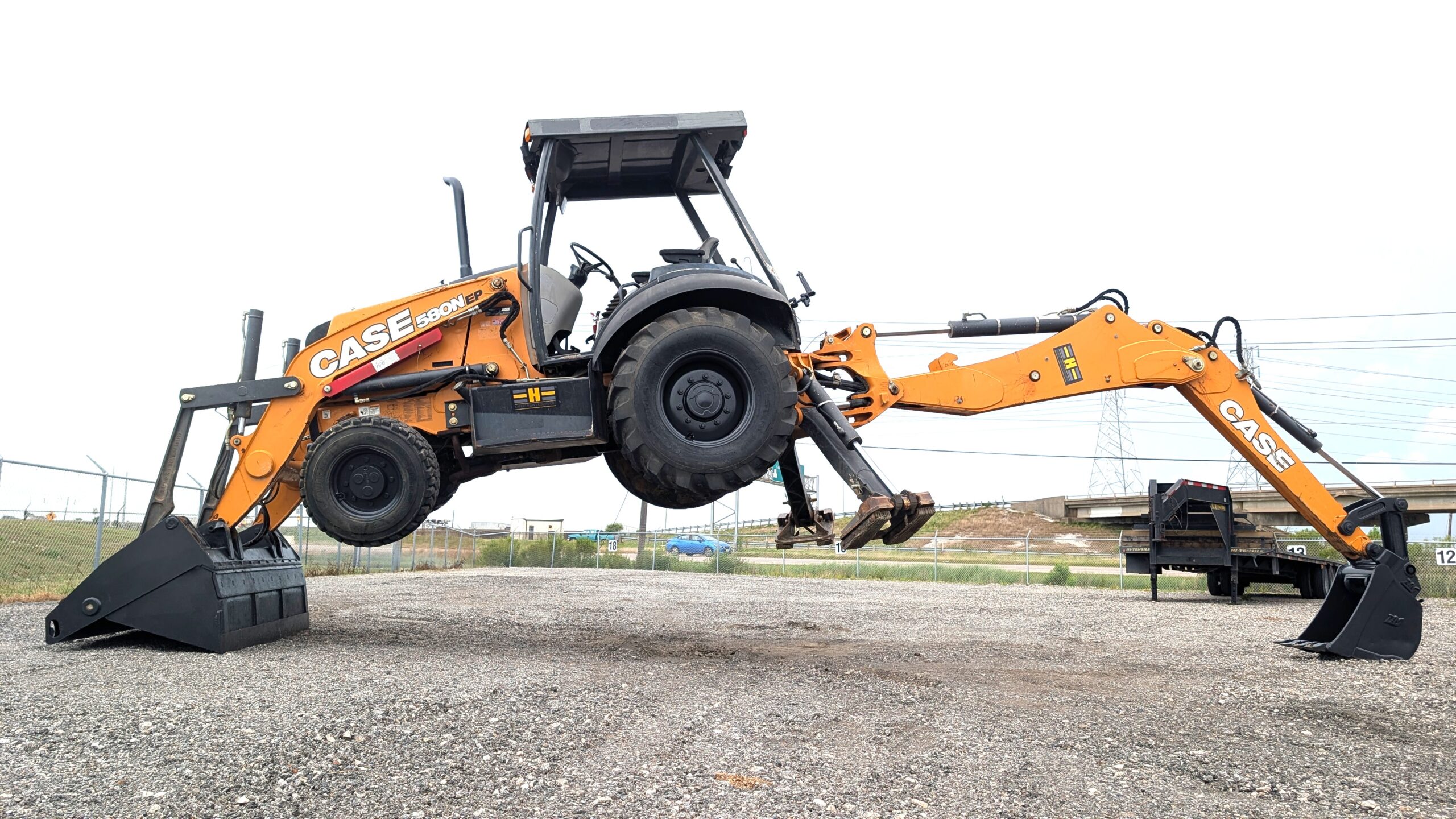 2020 CASE 580N EP 4WD BACKHOE WITH AUXILIARY HYDRAULICS -  4-N-1 BUCKET - 760120