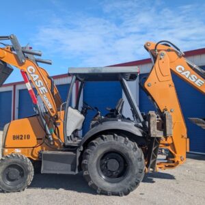 2020 CASE 580N EP 4WD BACKHOE WITH REAR AUX HYDS - 770230