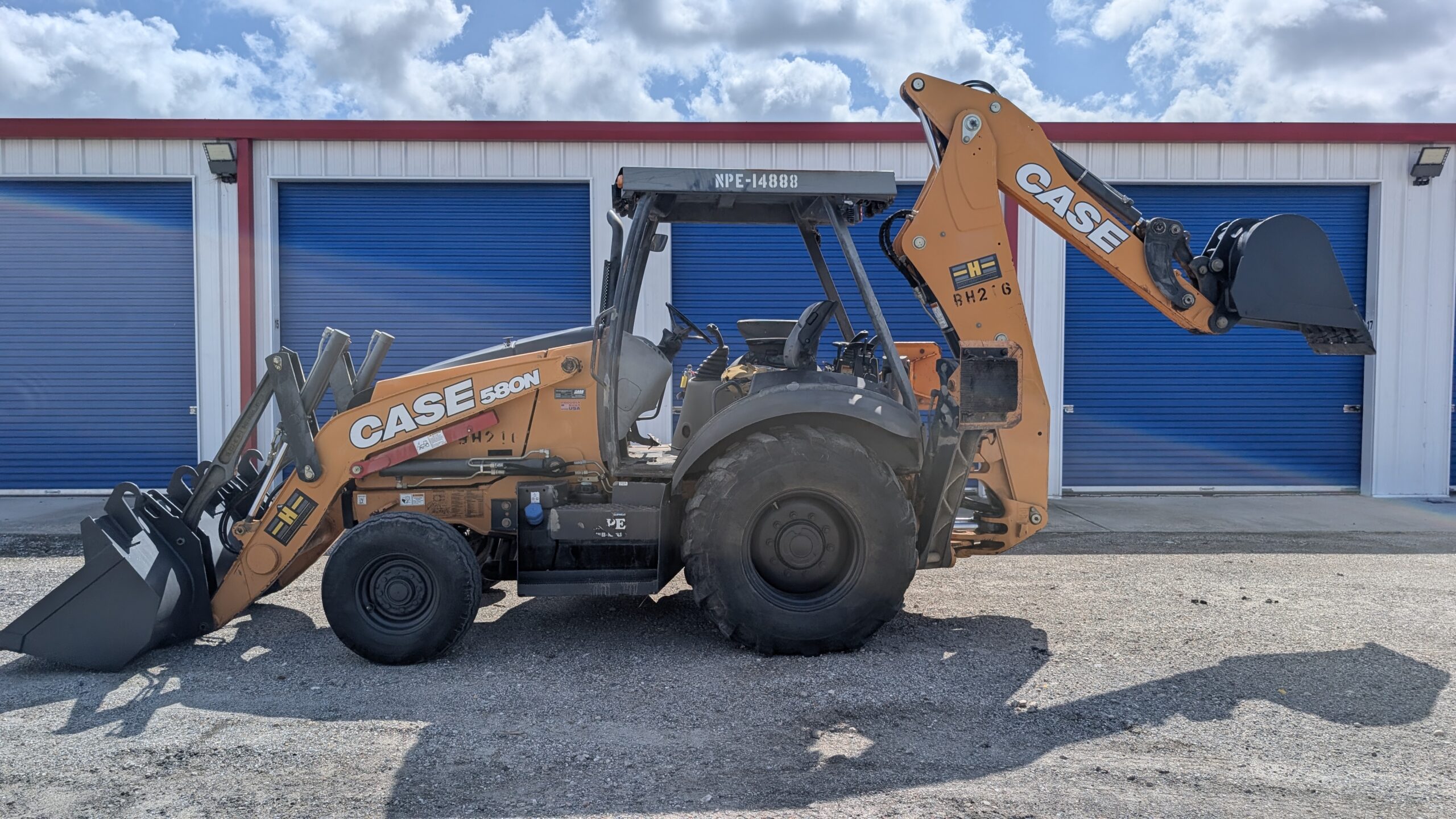 2018 CASE 580N 2WD BACKHOE WITH PILOT CONTROLS